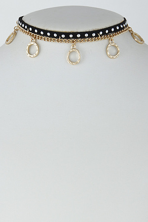 Studded Chain Choker Necklace With Circles 6HBG3
